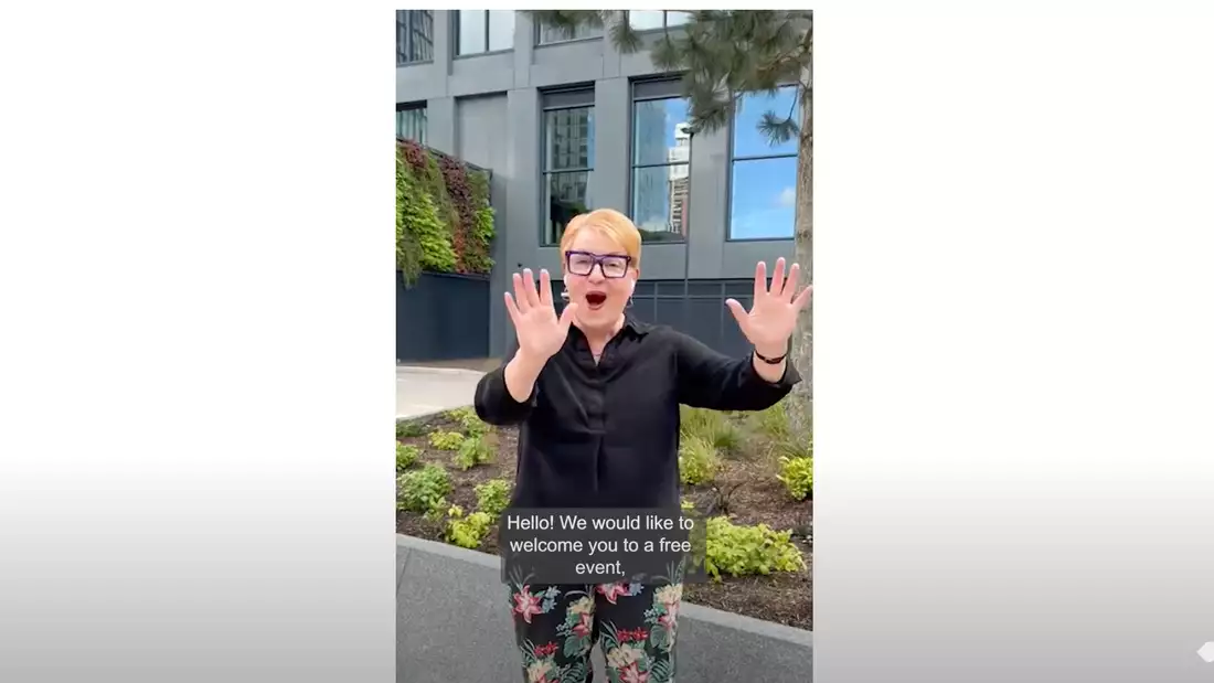 BSL interpreter Lizzie Wharton