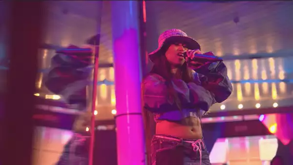 Photo of Lady Ice performing on Festival Square