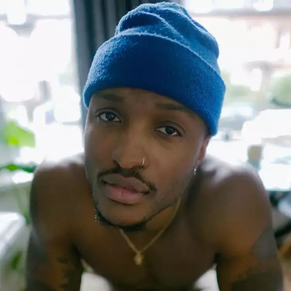 Headshot of Femi Tahiru