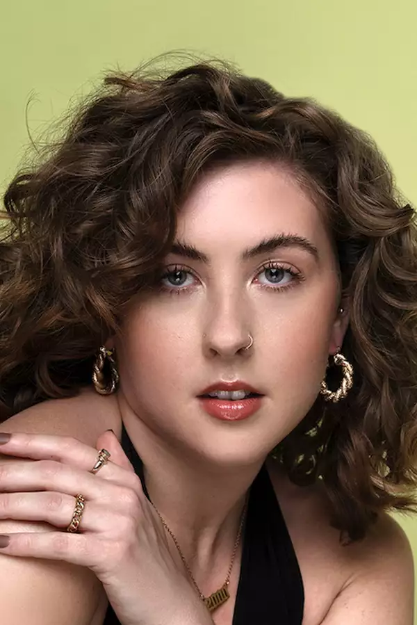 Headshot of Holly Dunsmore