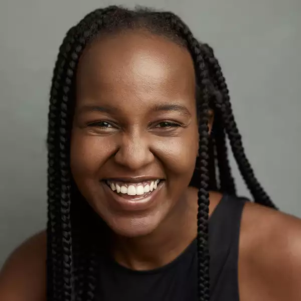 Headshot of Linda Wachaga smiling