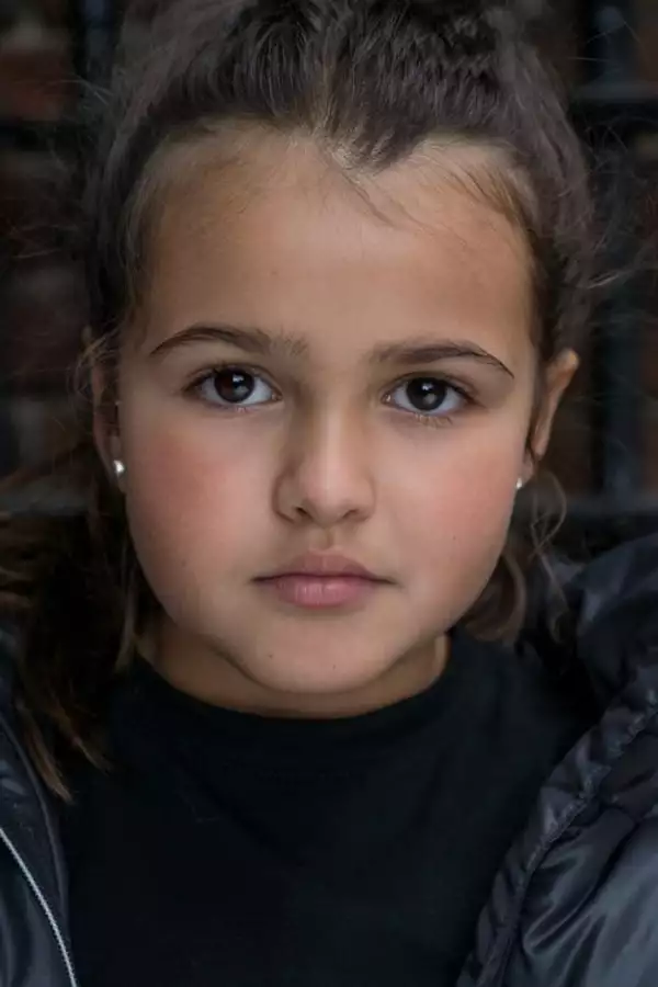 Headshot of Nia Aldcroft