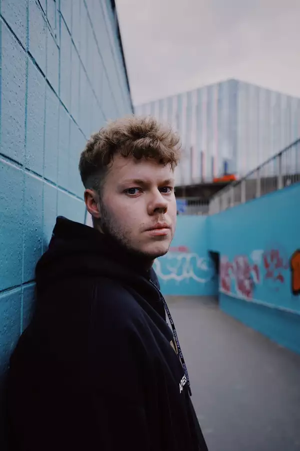 Headshot of Jordan Clarke